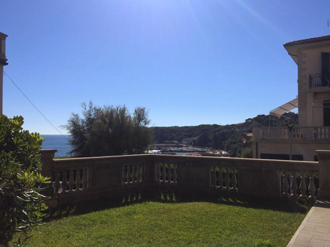 Appartamenti Fronte Mare Castiglioncello Zimmer foto